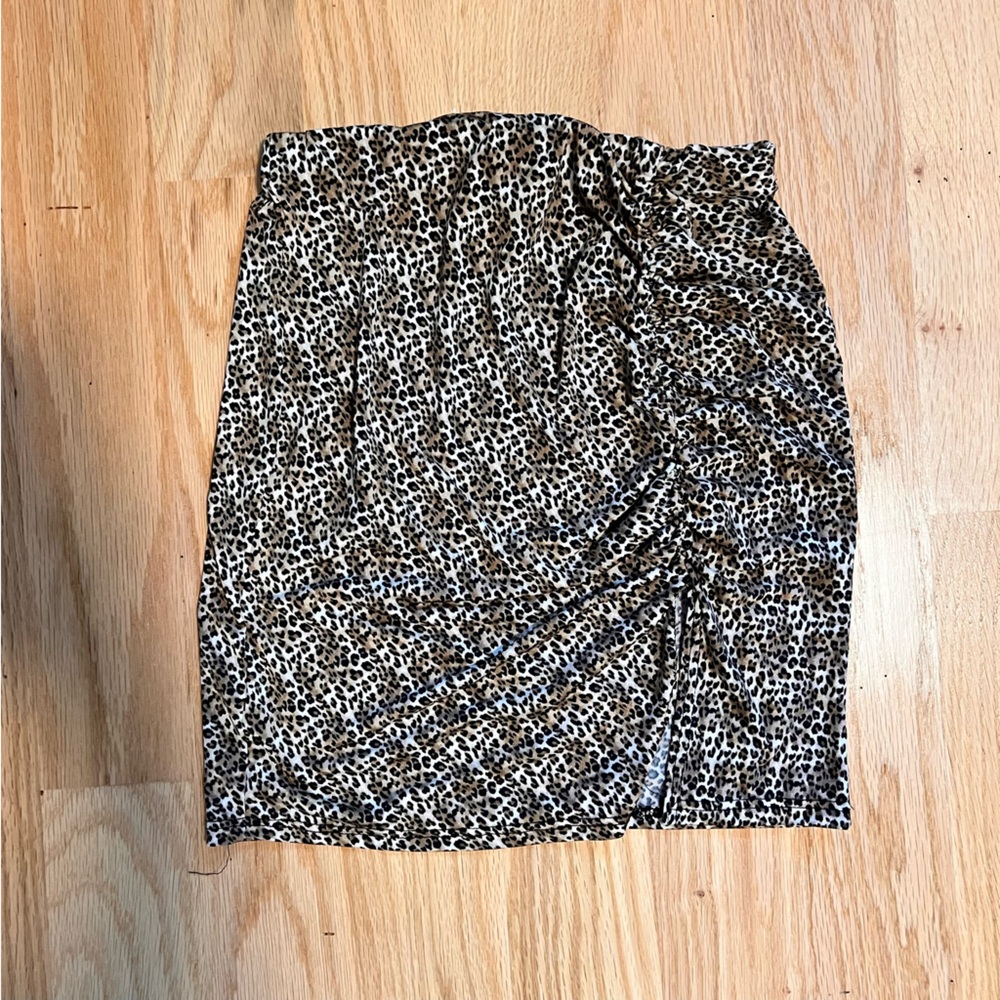 Cheetah skirt size small